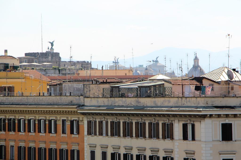 La Rosa del Vaticano Roma Exterior foto